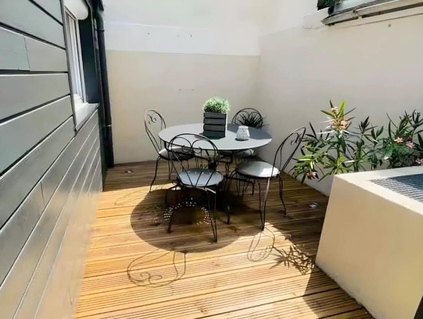 Agreable Maison Renovee En Hyper Centre Avec Patio Ferienhaus Pornic